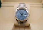 Rolex Day-Date 40 Platinum Ice Blue Diagonal Motif Dial & Smooth Bezel President Bracelet 228206 - - 图片 2